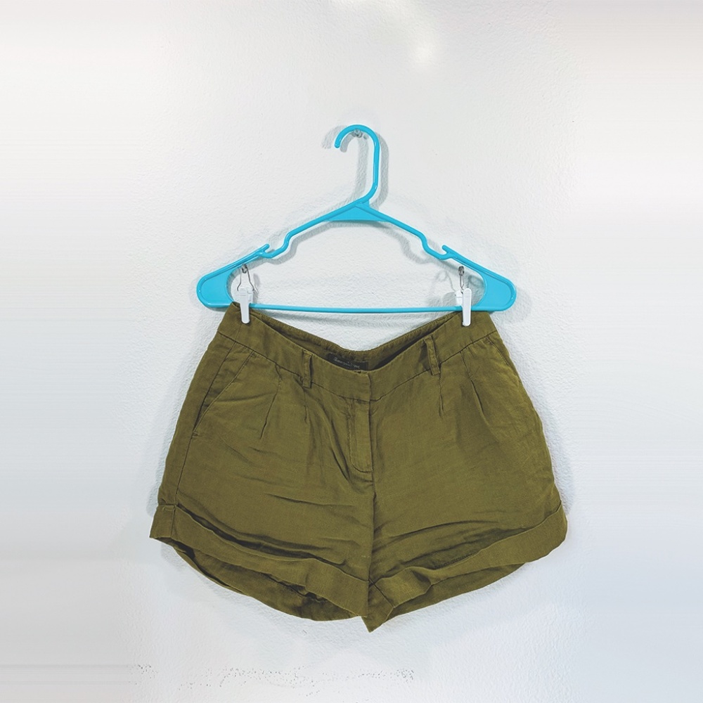 Tommy Bahama Linen Green Shorts